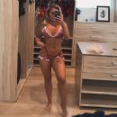 Amanda Saccomanno - 454 x 460