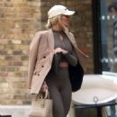 Danielle Armstrong – Shows her abs while out for business meetings in London - 454 x 600