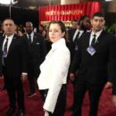 Emma D'Arcy - The 82nd Annual Golden Globe Awards (2025) - 408 x 612