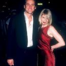 Jim Carrey and Renee Zellweger - 308 x 563