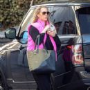Elizabeth Berkley – Spotted while running errands in Los Angeles - 454 x 681