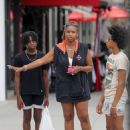 Jennifer Hudson – Seen shopping with her friends at EyeBar Optician in Beverly Hills