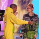 Pharrell Williams and Kaley Cuoco - Nickelodeon Kids Choice Awards 2014 - 407 x 612