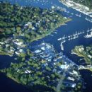 1637 establishments in Rhode Island