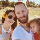 Matthias and Amanda Faye - 400 x 477