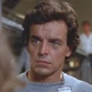 Ray Wise - 320 x 240