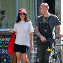 Zoe Kravitz – Dining out in New York
