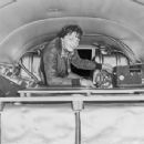 Amelia Earhart - 454 x 343