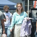 Rose Byrne – Filming ‘Platonic’ in downtown Los Angeles - 454 x 581