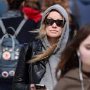 Olivia Wilde – Seen on a stroll in New York