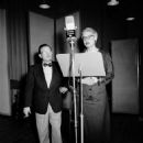 Gentlemen Prefer Blondes Original 1949 Broadway Cast Starring Carol Channing - 454 x 475