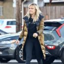 Malin Akerman – On a grocery run for a cake at Gelson’s Market in Los Feliz