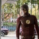 The Flash - Grant Gustin - 454 x 303