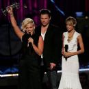 Pink, Nick Lachey and Nicole Richie - The 2006 MTV Video Music Awards - 434 x 612