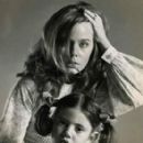 Mary Jane Harper Cried Last Night - Susan Dey and Natasha Ryan - 277 x 360