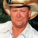 Tracy Lawrence - 200 x 225