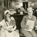 Girl Shy - Harold Lloyd - 454 x 438