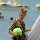 Susan Sideropoulos – Bikini candids in Khalidiki – Greece - 454 x 551