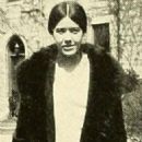 Bettina Linn