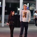 Ariel Winter – With Luke Benward seen at Universal Studios Halloween Horror Nights - 454 x 513