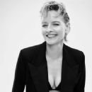 Jodie Foster - Elle Magazine Pictorial [United States] (December 2023)