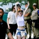 Hayley Williams – Seen with her fans outside the Fasano hotel in Rio - 454 x 681