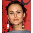 Amber Sainsbury - 206 x 218