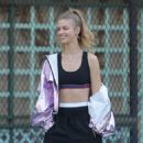 Clare Crawford – On set for a Maybelline commercial in New York - 454 x 454