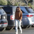 Jinger Duggar – In a tight ripped jeans on a Target run in Los Angeles - 454 x 481