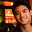 Mikael Daez - 454 x 301