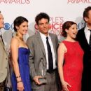 Neil Patrick Harris, Cobie Smulders, Josh Radnor, Alyson Hannigan and Jason Segel - The 38th Annual People's Choice Awards (2012) - 454 x 300