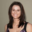 Jennifer Taylor - 400 x 644