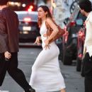 Addison Rae – Steps out for an evening in New York - 454 x 525