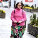 Giovanna Fletcher – In floral dress at the Global Radio Studios in London - 454 x 672