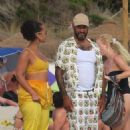 Alicia Keys – Spotted during her summer holiday in Formentera