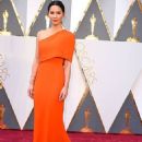 Olivia Munn - The 88th Annual Academy Awards (2016)