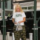 Iggy Azalea – In camo pants out in New York - 454 x 681
