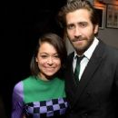 Jake Gyllenhaal and Tatiana Maslany