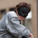 Strays - Richard Madden - 454 x 302