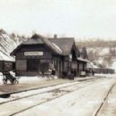 Railway stations in Hamilton, Ontario