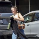 Kristen Bell – Seen going to her dermatologist appointment in Los Angeles
