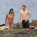 Zawe Ashton – Ina bikini with Tom Hiddleston in Ibiza