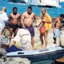 Shirtless Ronaldo Nazário, 45, packs on the PDA with his bikini-clad girlfriend Celina Locks, 32, aboard lavish yacht during romantic Formentera getaway - 454 x 303