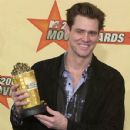 Jim Carrey - The 2001 MTV Movie Awards - 429 x 612