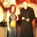 Shirley Manson and Billy Corgan -  The 41st Annual Grammy Awards (1999) - 390 x 612