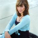 Catherine Wayne – Social media - 454 x 683