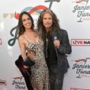 Steven Tyler at Janie's Fund Gala & GRAMMY Viewing Party at Red Studios on January 28, 2018 in Los Angeles, California - 414 x 600