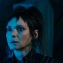 Beetlejuice Beetlejuice - Winona Ryder - 454 x 227