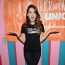 Laura Marano – 63rd Trick-or-Treat for UNICEF Campaign - 454 x 683