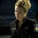 Alaina Huffman as Lt. Tamara Johnsen in Stargate Univers - 454 x 682